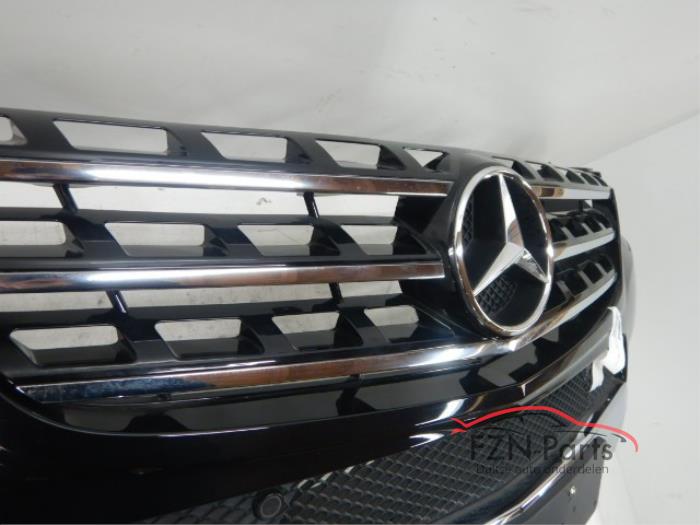 Mercedes-Benz W166 ML-Klasse AMG-Line Voorbumper 6PDC KLS 9197