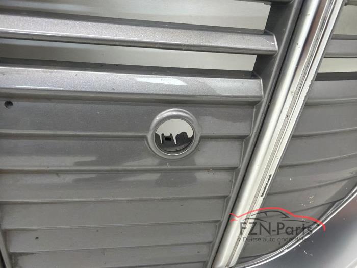 Audi E-Tron 4KE Grille Grijs