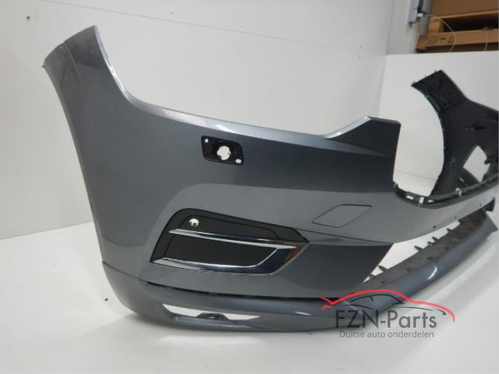 Volvo XC60 Voorbumper 4PDC KLS