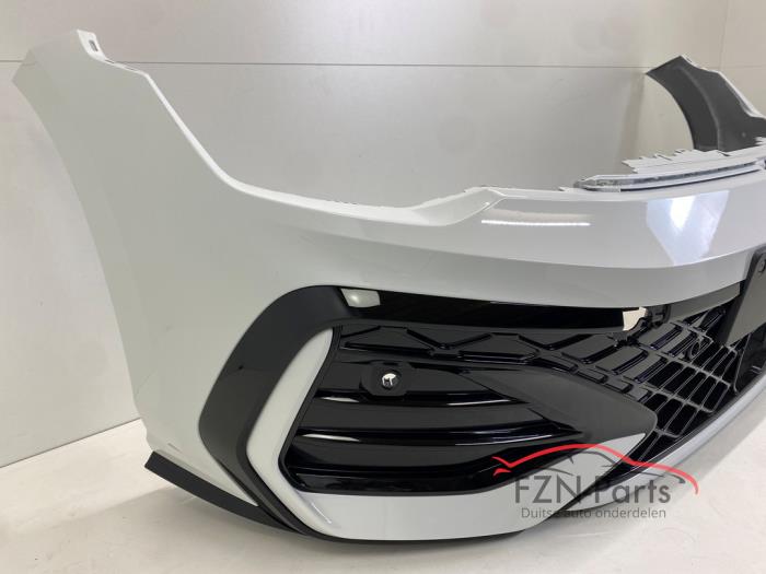 VW Golf 8 5H R-Line Facelift Voorbumper LC9A 4PDC