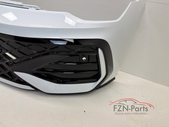 VW Golf 8 5H R-Line Facelift Voorbumper LC9A 4PDC