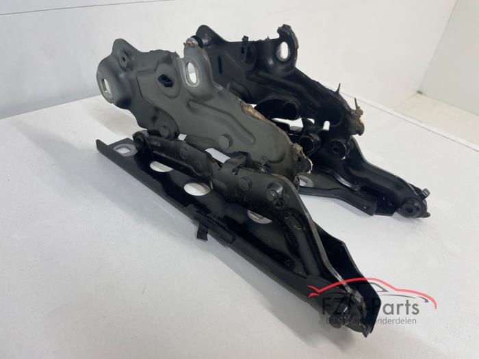 Audi A6 4K C8 Motorkap scharnieren set links rechts zwart