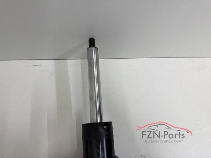 Skoda Karoq 57A Veerpoot Kaal Nieuw Links/Rechts