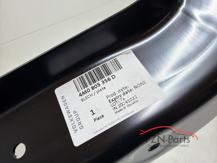 Audi Q7 4M Chassis balk verbindingsplaat nieuw