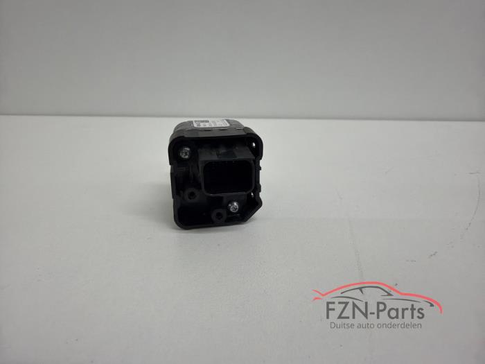 VW Golf 8 Achteruitrijcamera achter
