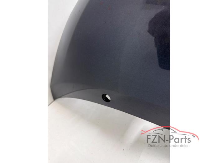 Tesla model 3 Voorbumper 6PDC Grijs