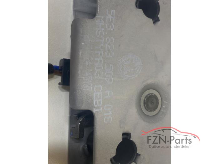 Skoda Octavia 5E3 Motorkap slot front