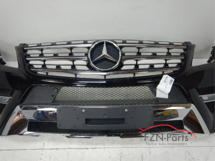 Mercedes-Benz W166 ML-Klasse AMG-Line Voorbumper 6PDC KLS 9197