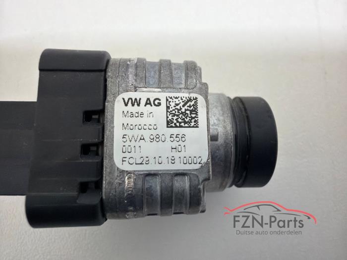 VW Golf 8 Achteruitrijcamera achter