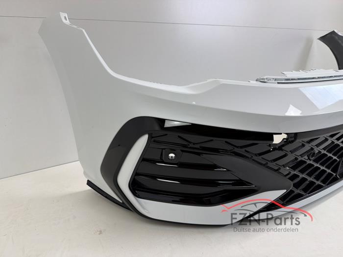 VW Golf 8 5H R-Line Facelift Voorbumper LC9A 4PDC