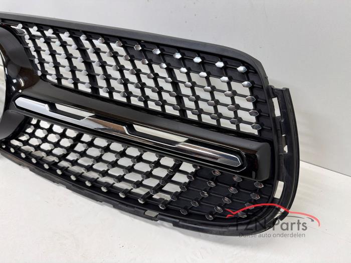 MB GLC W253 Facelift Grille hoogglans zwart Diamond grille