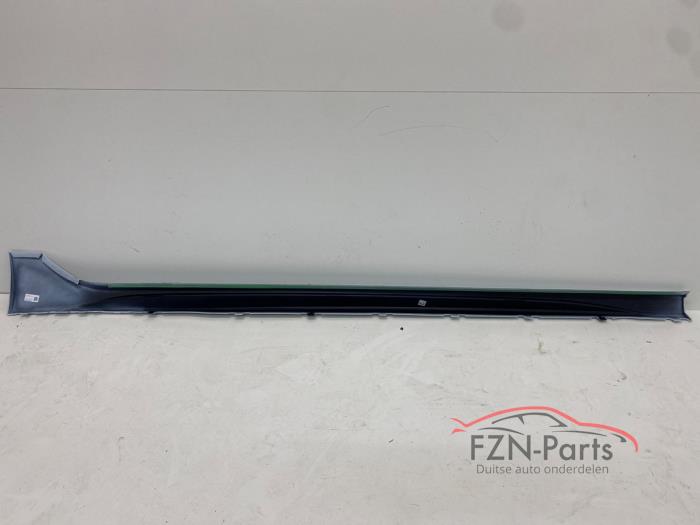 VW Golf 8 R 5H Sideskirt links Wit