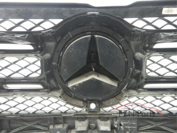 Mercedes Benz W166 GLS / GL - Klasse AMG - Line Voorbumper 6PDC 9197