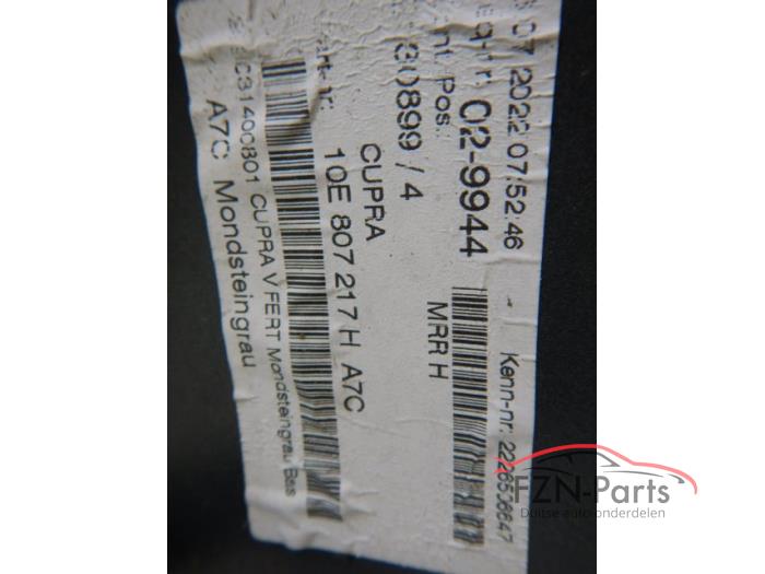 Seat Cupra Born Voorbumper 4PDC LA7C