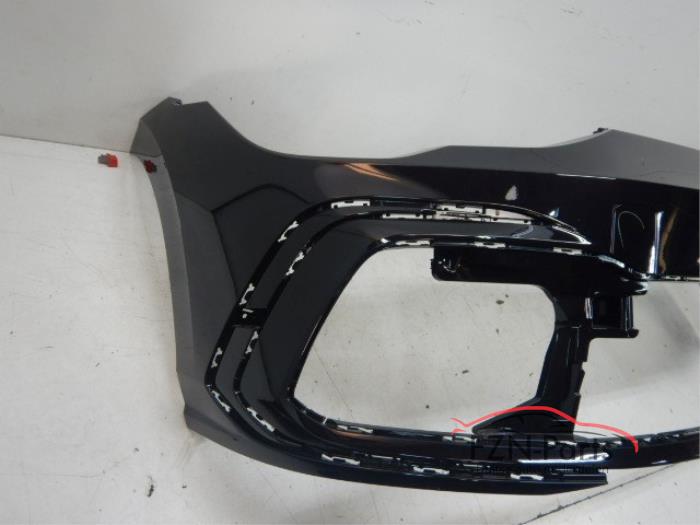 VW Golf 8 R-Line Voorbumper LC9X Deep Black Pearl