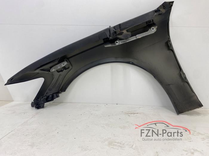 Audi A6 4K9 S-Line Avant Combi zijscherm spatscherm Rechts-voor LY9B