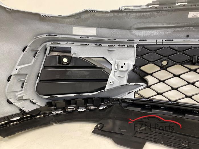 VW Golf 8 5H R-Line Facelift Voorbumper LC9A 4PDC