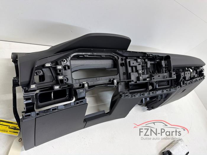 VW Golf 8 Facelift Airbagset Dashboard (airbagset) Airbags Gordels