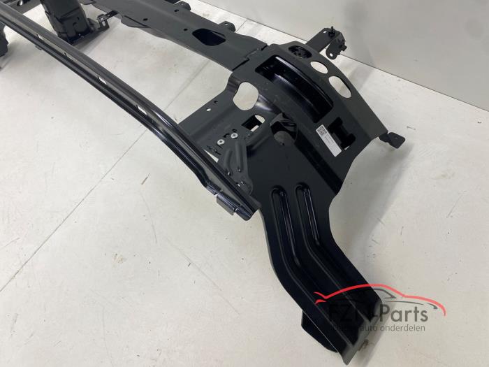 VW Tiguan 571 CT1 Bumperbalk voorzijde met onderstrip