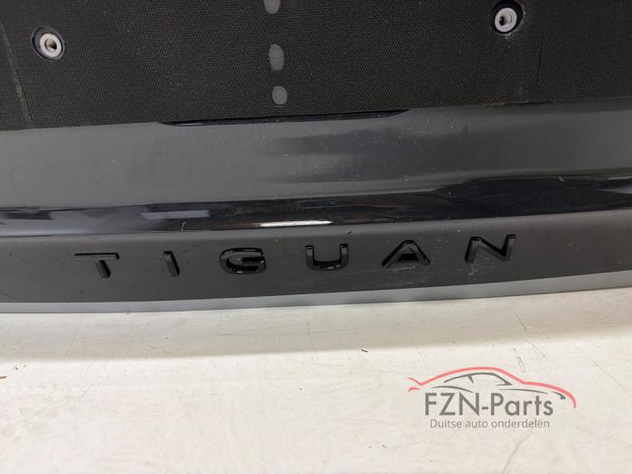 VW Tiguan 571 R-Line Achterklep LI7F