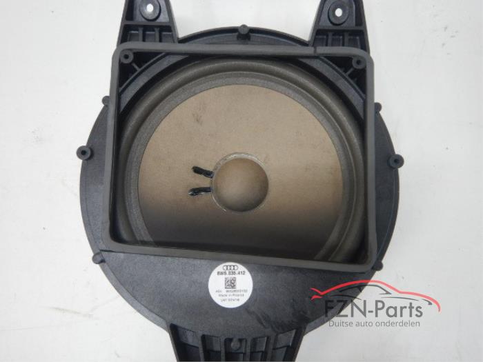 Audi A4 8W Sedan Woofer Kofferbak