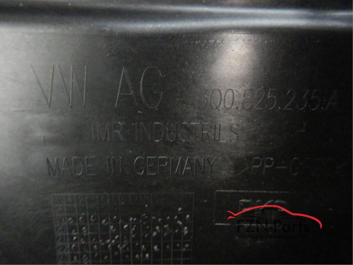 VW Golf 8 GTI Bodemplaat