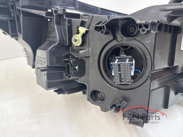 BMW 5-Serie G60 G61 Koplamp VOLLED Links