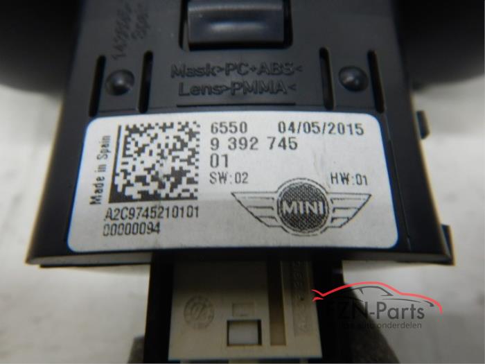 Mini Cooper JCW F55 Chrono Pakket Turbo Drukmeter