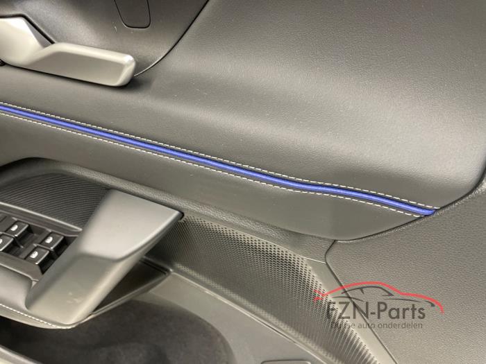 VW Tiguan 571 R-Line Interieur met deurpanelen Leer/Alcantara