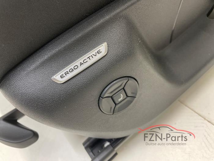 VW Tiguan 571 R-Line Interieur met deurpanelen Leer/Alcantara