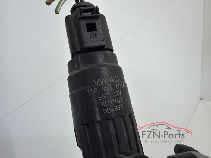 VW Touran 1T Ruitensproeier pomp voor+achter