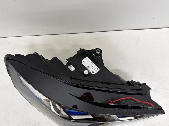 BMW X2 U10 Koplamp Rechts VOLLED