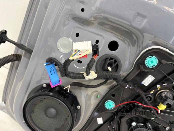 VW Golf 8 5H Portier rechts-voor LA7C Moonstone grey