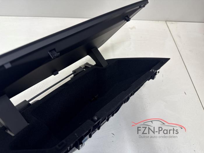 VW Touran 5TA Dashboardkastje