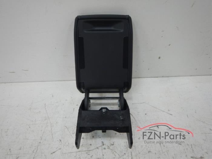 VW Golf 8 Armsteun Leer Wit Stiksel