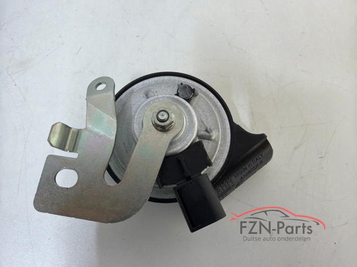 VW Tiguan 571 Claxon Met Houder