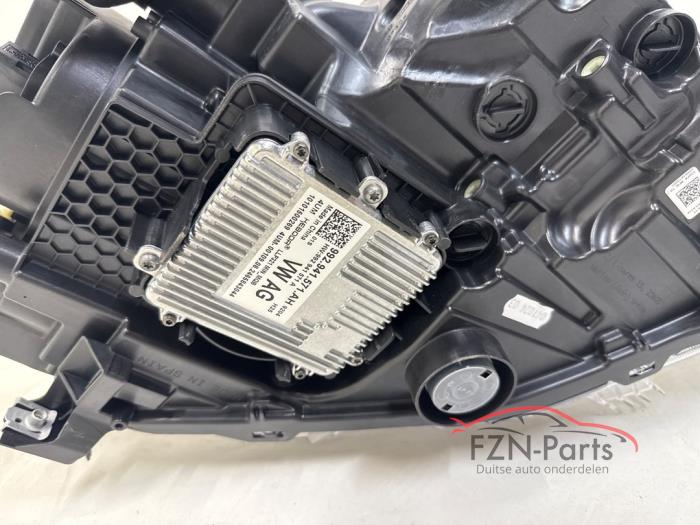 VW Polo 2G Facelift IQ-Light Koplamp Links