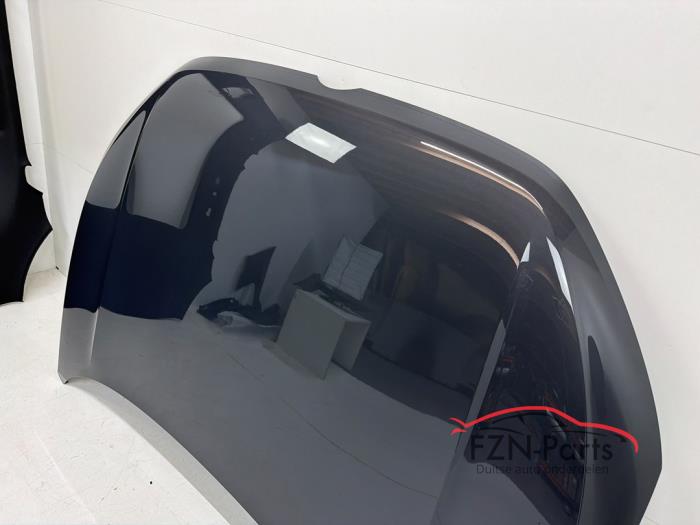 VW Tiguan 571 Motorkap LC7Q