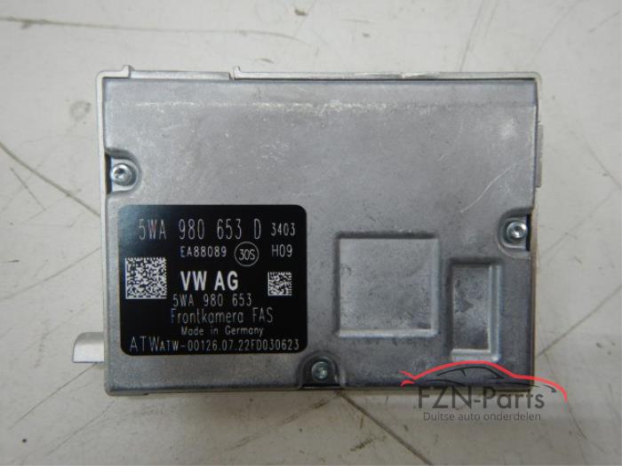 VW Golf 8 Front Camera