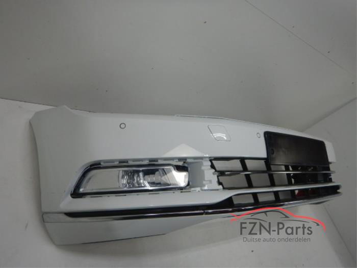 VW Passat B8 Highline Voorbumper 4PDC Mistlampen LC9A