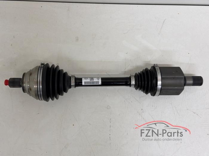 Audi RS3 RSQ3 8Y 83A Aandrijfas Links-voor