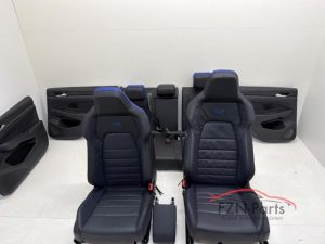 VW Golf 8 R Interieur Leer Carbon