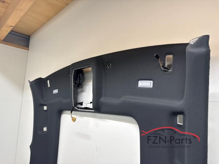 VW Tiguan 571 Hemel+Hemeldelen Zwart Compleet Pano