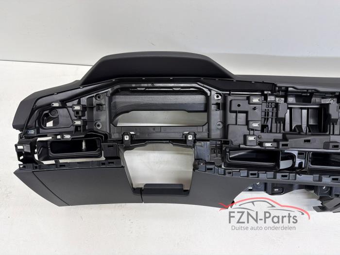 VW Golf 8 Dashboard Nieuw origineel 
Head-up Display