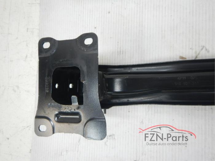 VW Golf 8 Bumperbalk Achterzijde