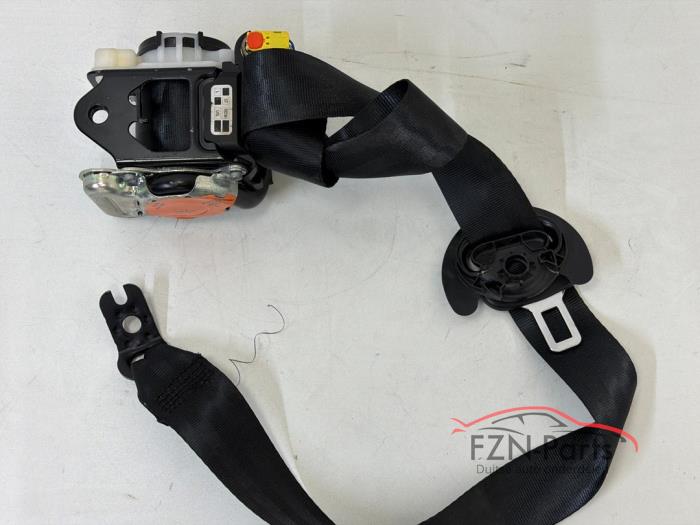 VW Golf 7 Gordel 5-Deurs Links-voor