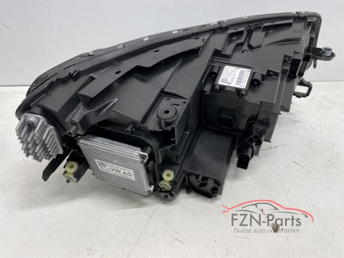 VW Tiguan 571 Left Headlight
