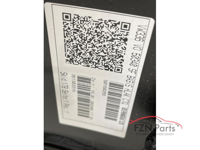 VW Tiguan 571 Voorbumper 6PDC LC7Q Elegance Uitvoering