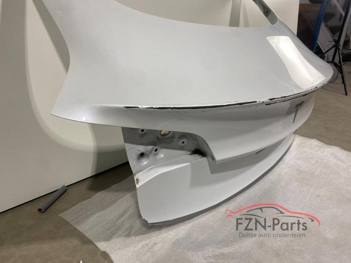 Tesla Model 3 Achterklep parelmoer wit