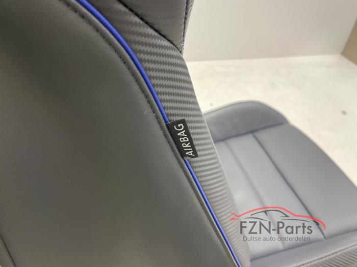 VW Golf 8 R Interieur Leer Carbon